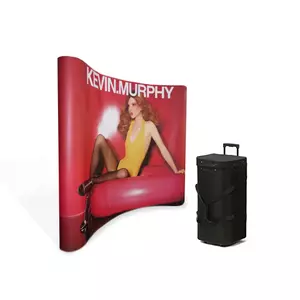 Pop-up sajtófal 3x3 íves Smart + nyomat + prémium bőrönd