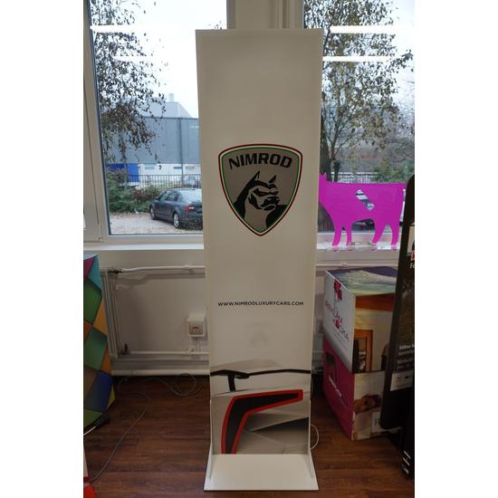 Kétoldalas mágneses világító totem - fehér - outlet - bemutatótermi darab