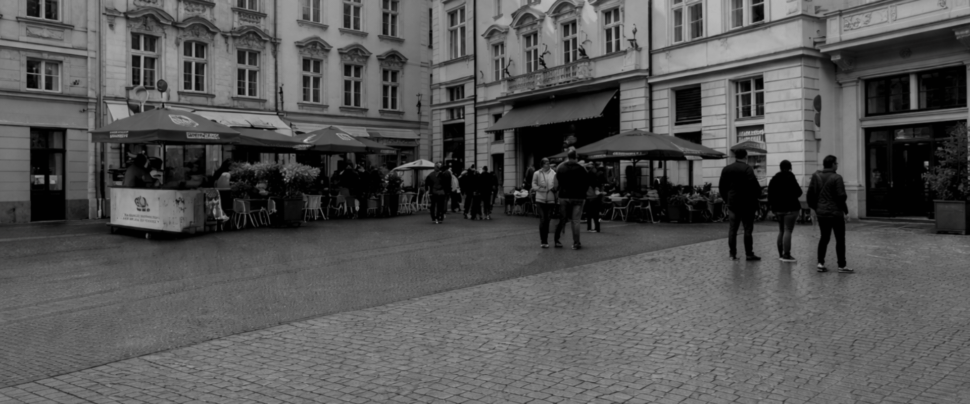 Reklámzászlók - Mozgásban a reklámod